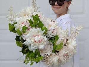 4 WEEK PEONY SUBSCRIPTION
